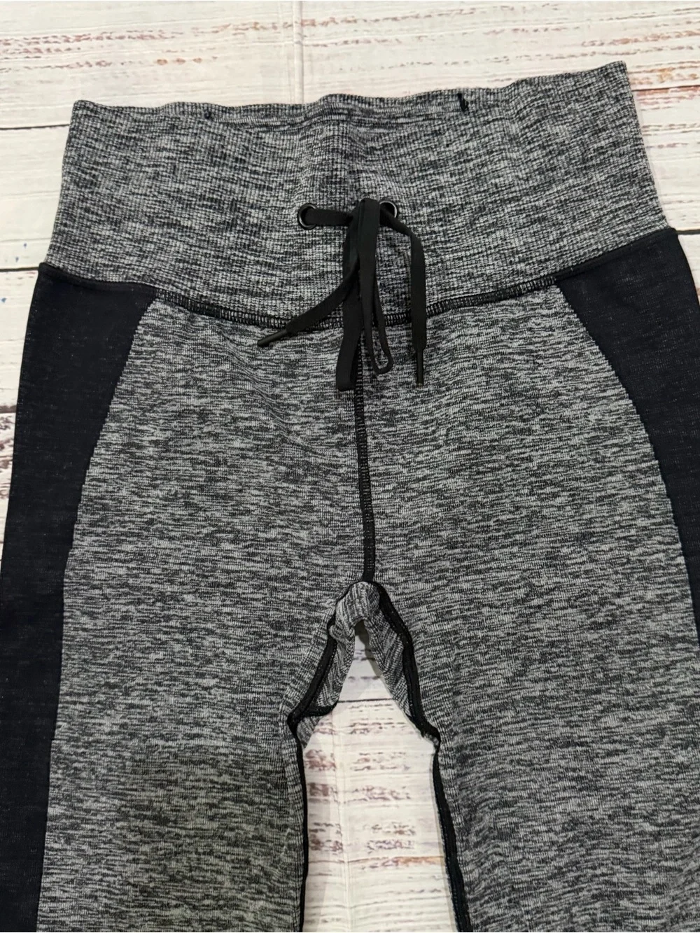Set of pink by Victoria’s Secret leggings size small